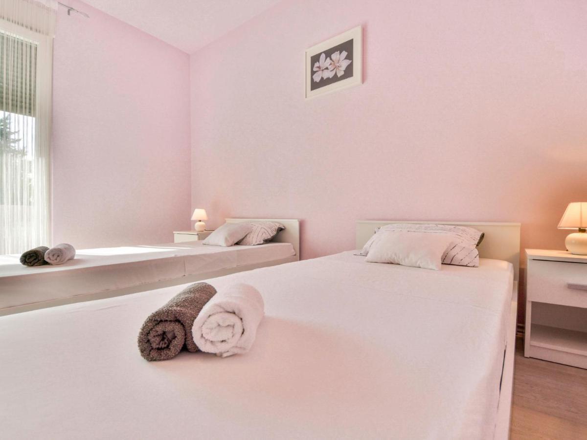 Holiday Home Anic By Interhome Smilcic Buitenkant foto